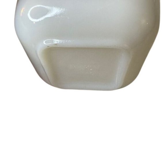 Fire-King Milk Glass Dish With Gold Leaf Design & Gold Rim - Picture 5 of 5